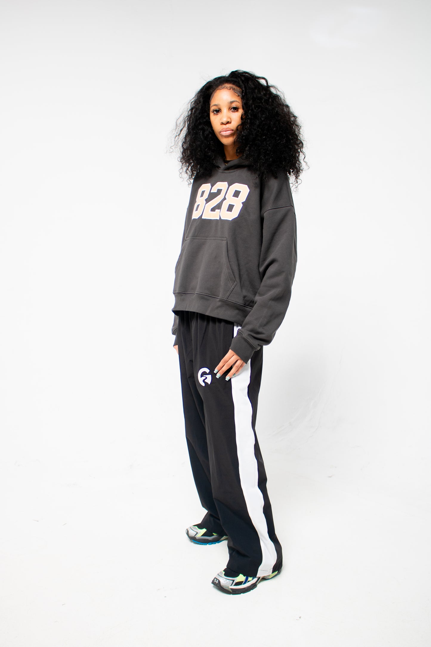 ROMANS 828 HOODIE